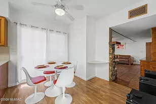 864 N Corinth Ave, Tucson, AZ 85710 - Photo 11