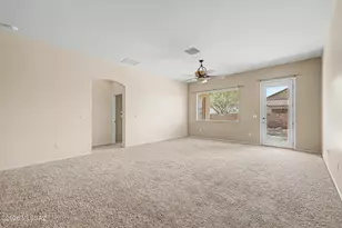 7882 E New Leaf Pl, Tucson, AZ 85756 - Photo 9
