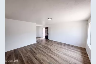 402 W District Street, Tucson, AZ 85714 - Photo 3