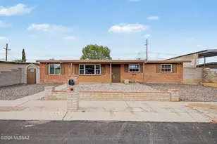 7957 E Nicaragua Dr, Tucson, AZ 85730 - Photo 3