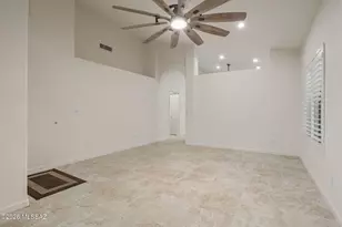 9535 E Briana Ln, Tucson, AZ 85748 - Photo 17