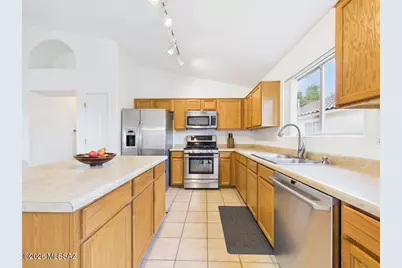 39642 S Old Arena Drive, Saddlebrooke, AZ 85739 - Photo 9