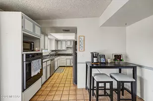 341 N Evelyn Ave, Tucson, AZ 85710 - Photo 11