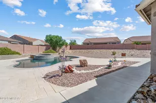 12379 N Pathfinder Dr, Marana, AZ 85658 - Photo 37