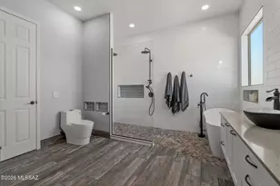 12379 N Pathfinder Dr, Marana, AZ 85658 - Photo 21