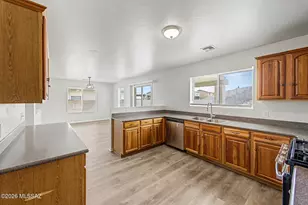 1069 W Calle Del Libro Dorado, Sahuarita, AZ 85629 - Photo 3