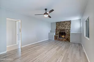 730 N Robles Rd, Oracle, AZ 85623 - Photo 9