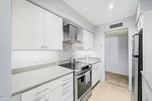 600 E River Rd, Tucson, AZ 85704 - Photo 13