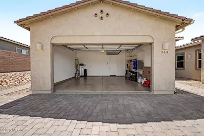 6511 W Antler Bnd Place, Marana, AZ 85658 - Photo 37