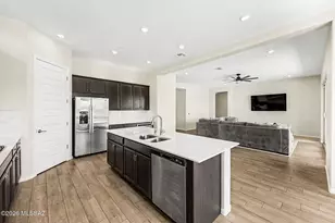 6511 W Antler Bnd Pl, Marana, AZ 85658 - Photo 17