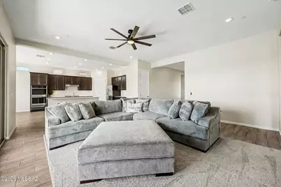 6511 W Antler Bnd Place, Marana, AZ 85658 - Photo 13