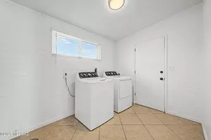 5652 E 13th St, Tucson, AZ 85711 - Photo 25
