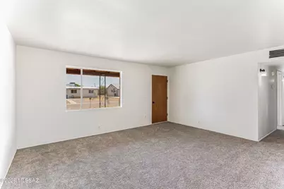 109 NE Freihage Drive, Sierra Vista, AZ 85635 - Photo 9