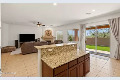 6731 S Camino Catalan, Tucson, AZ 85757 - Photo 15