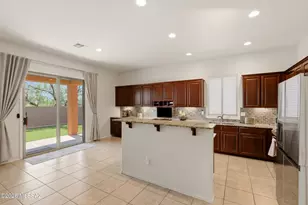 6731 S Camino Catalan, Tucson, AZ 85757 - Photo 11
