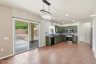 835 W Vuelta Granadina, Sahuarita, AZ 85629 - Photo 7
