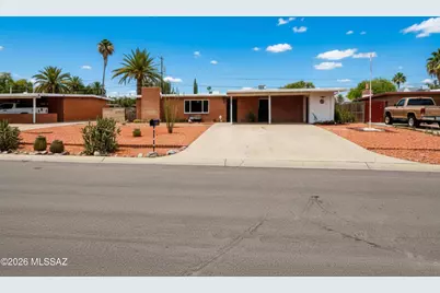 6918 E Calle Centuri, Tucson, AZ 85710 - Photo 1