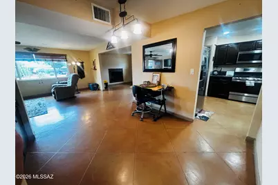 6918 E Calle Centuri, Tucson, AZ 85710 - Photo 11