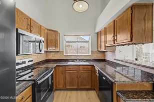 3740 W Koshare Ln, Tucson, AZ 85742 - Photo 9