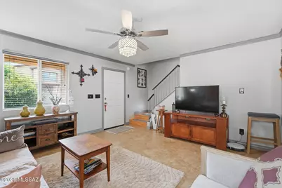 8471 N Placita De La Manzana, Tucson, AZ 85742 - Photo 5