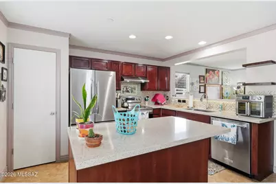 8471 N Placita De La Manzana, Tucson, AZ 85742 - Photo 9