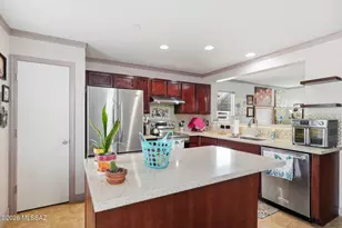 8471 N Placita De La Manzana, Tucson, AZ 85742 - Photo 9