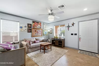8471 N Placita De La Manzana, Tucson, AZ 85742 - Photo 3