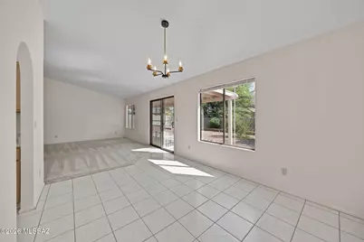 8001 S Carbury Way, Tucson, AZ 85747 - Photo 9