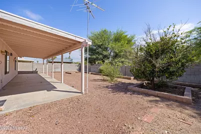 8001 S Carbury Way, Tucson, AZ 85747 - Photo 35