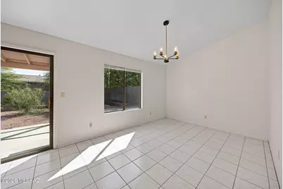 8001 S Carbury Way, Tucson, AZ 85747 - Photo 7