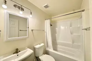 3323 E Blacklidge Dr, Tucson, AZ 85716 - Photo 19