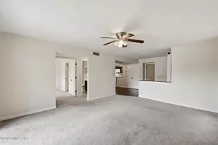 8263 N Oracle Rd, Tucson, AZ 85704 - Photo 7