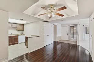 8263 N Oracle Rd, Tucson, AZ 85704 - Photo 13