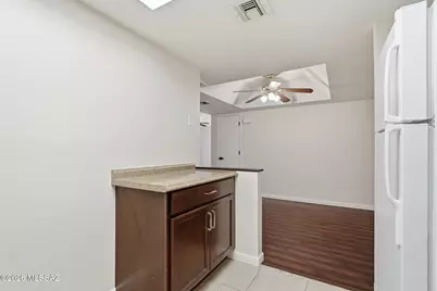 8263 N Oracle Road #137, Tucson, AZ 85704 - Photo 17