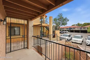 8263 N Oracle Rd, Tucson, AZ 85704 - Photo 31