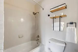 8263 N Oracle Rd, Tucson, AZ 85704 - Photo 23