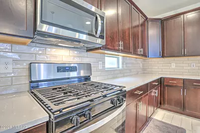 6658 E Paseo Del Cachapo, Tucson, AZ 85756 - Photo 17