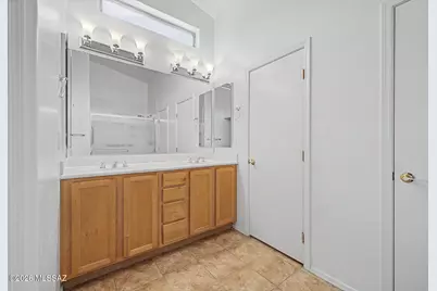 1289 N Birds Nest Road, Green Valley, AZ 85614 - Photo 13