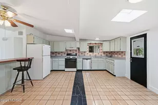 2901 W Milton Rd, Tucson, AZ 85746 - Photo 9