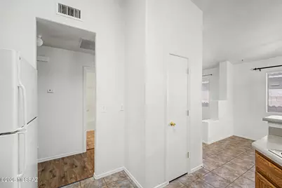 10395 E Oakbrook Street, Tucson, AZ 85747 - Photo 19