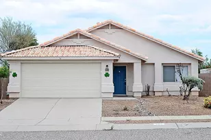 983 S Goldenweed Way, Tucson, AZ 85748 - Photo 1