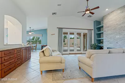 13859 N Bentwater Drive, Oro Valley, AZ 85755 - Photo 11