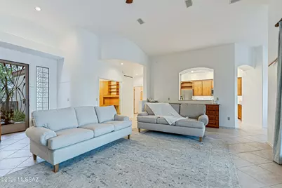 13859 N Bentwater Drive, Oro Valley, AZ 85755 - Photo 13