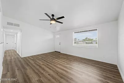 1734 S Avenida Regulo, Tucson, AZ 85710 - Photo 5