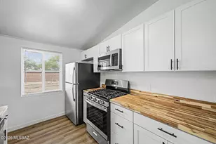 1734 S Avenida Regulo, Tucson, AZ 85710 - Photo 17