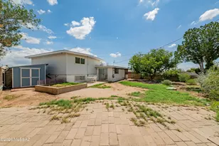 8249 E 19th St, Tucson, AZ 85710 - Photo 7