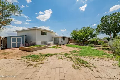 8249 E 19th Street, Tucson, AZ 85710 - Photo 3