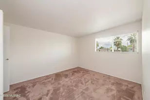 8249 E 19th St, Tucson, AZ 85710 - Photo 23