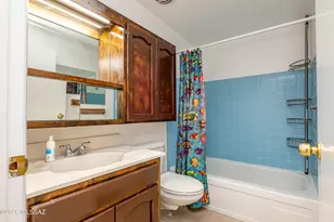 8249 E 19th St, Tucson, AZ 85710 - Photo 17