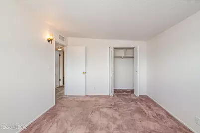8249 E 19th Street, Tucson, AZ 85710 - Photo 21